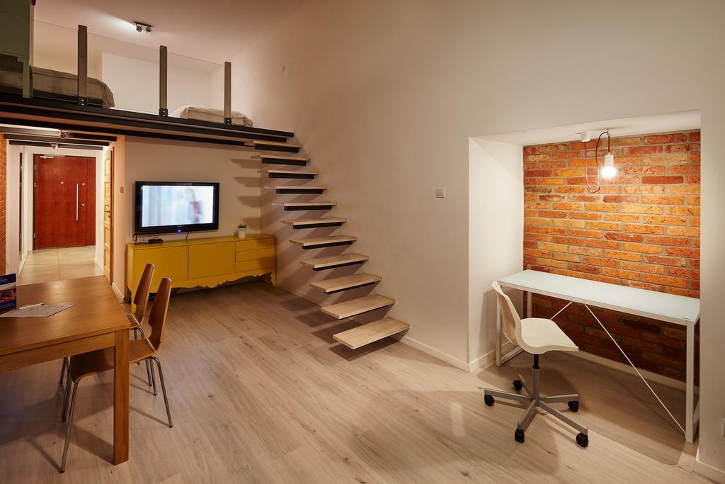 Loft Aparts Lodz  Luaran gambar